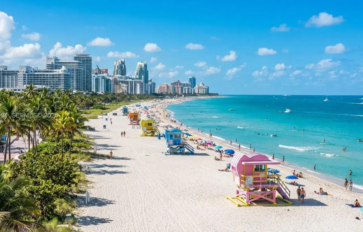 COLLINS AVE, Miami Beach FL 33139