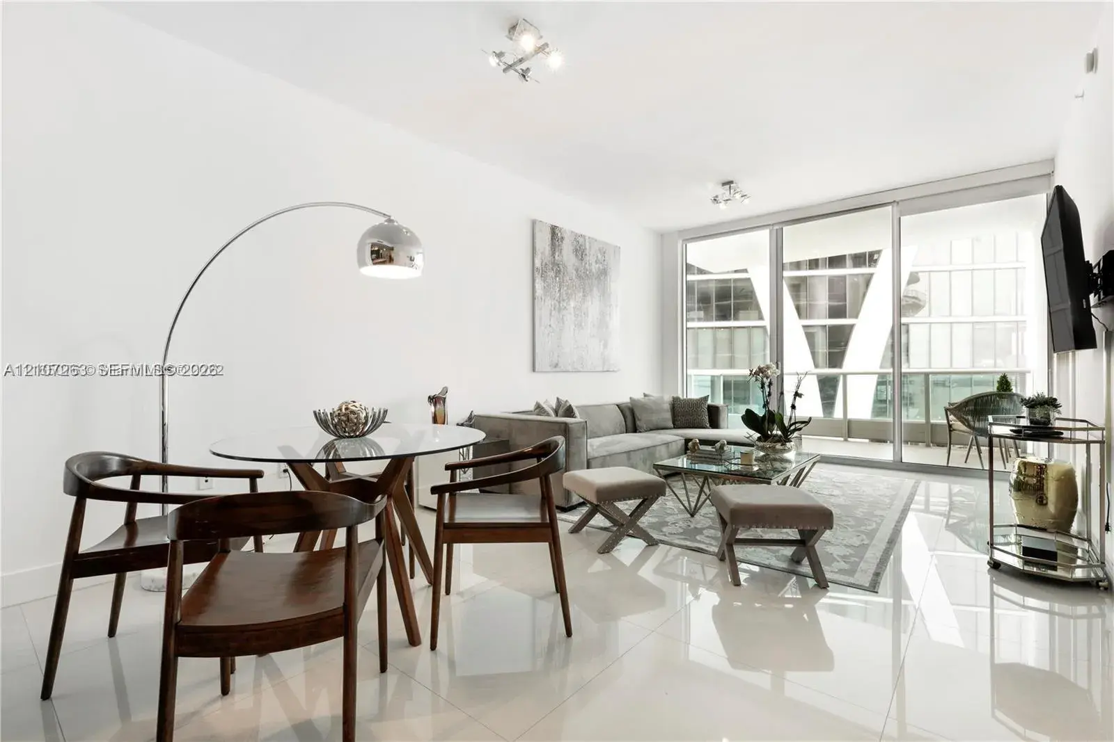 900 Biscayne Blvd # 4010, Miami FL 33132