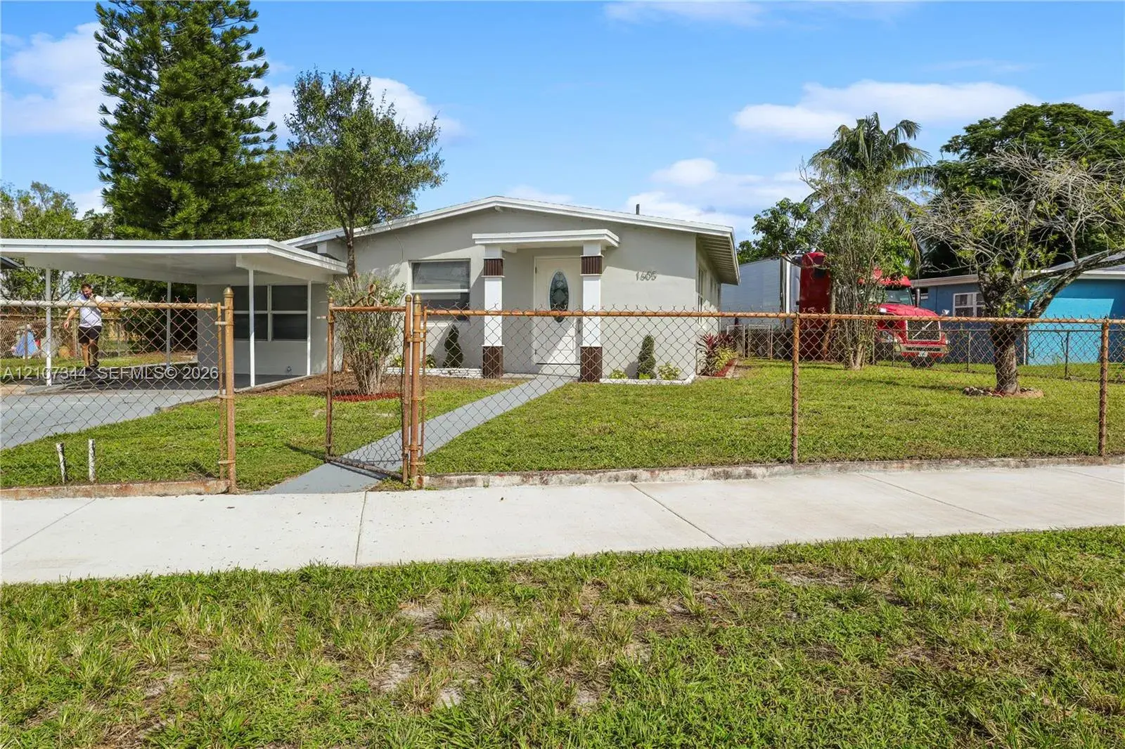 1605 NW 15th St, Fort Lauderdale FL 33311