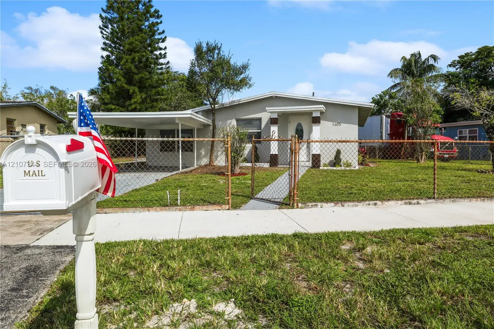 1605 NW 15th St, Fort Lauderdale FL 33311