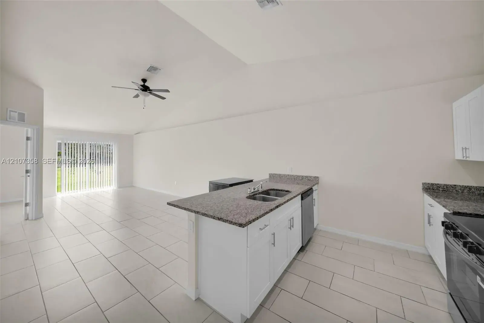 523 SE 8th St # 523, Cape Coral FL 33990