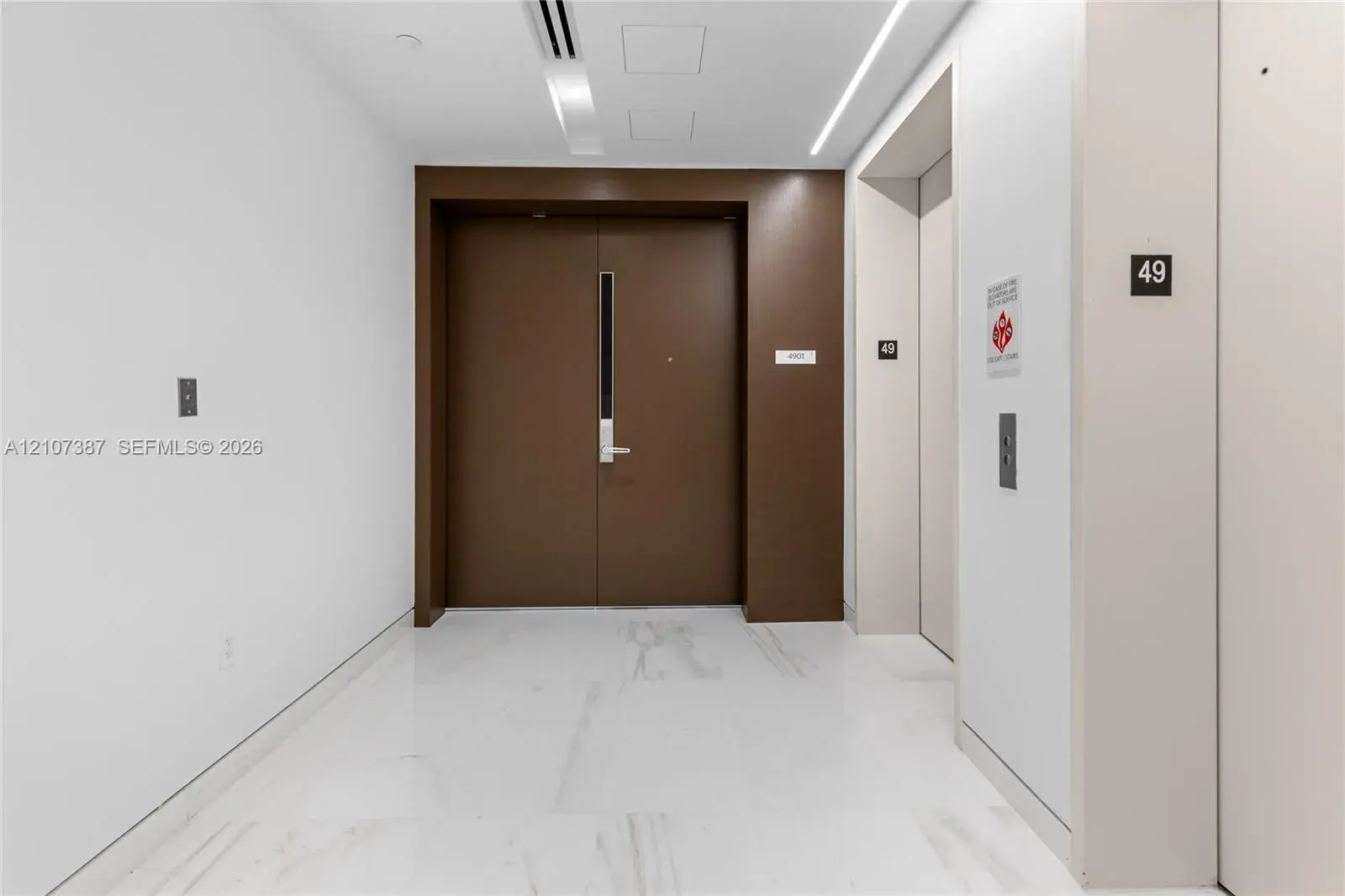 300 Biscayne Boulevard Way # 4901E, Miami FL 33131
