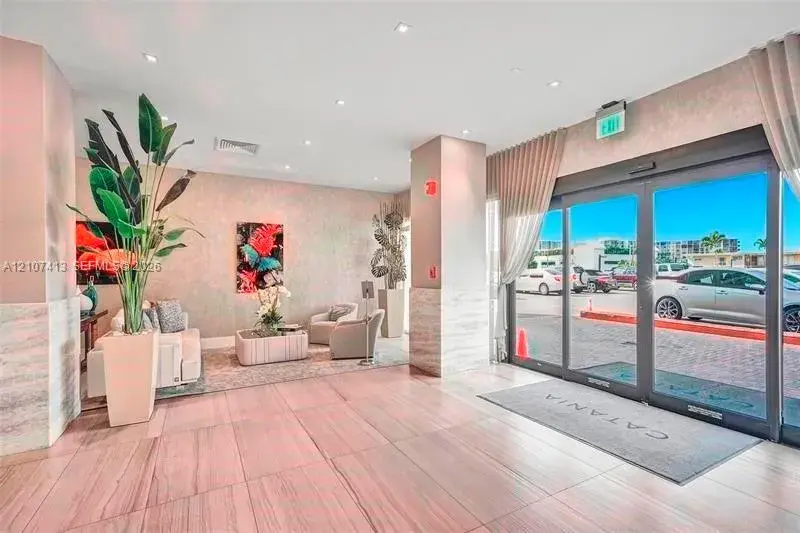 2301 S Ocean Dr # 1606, Hollywood FL 33019