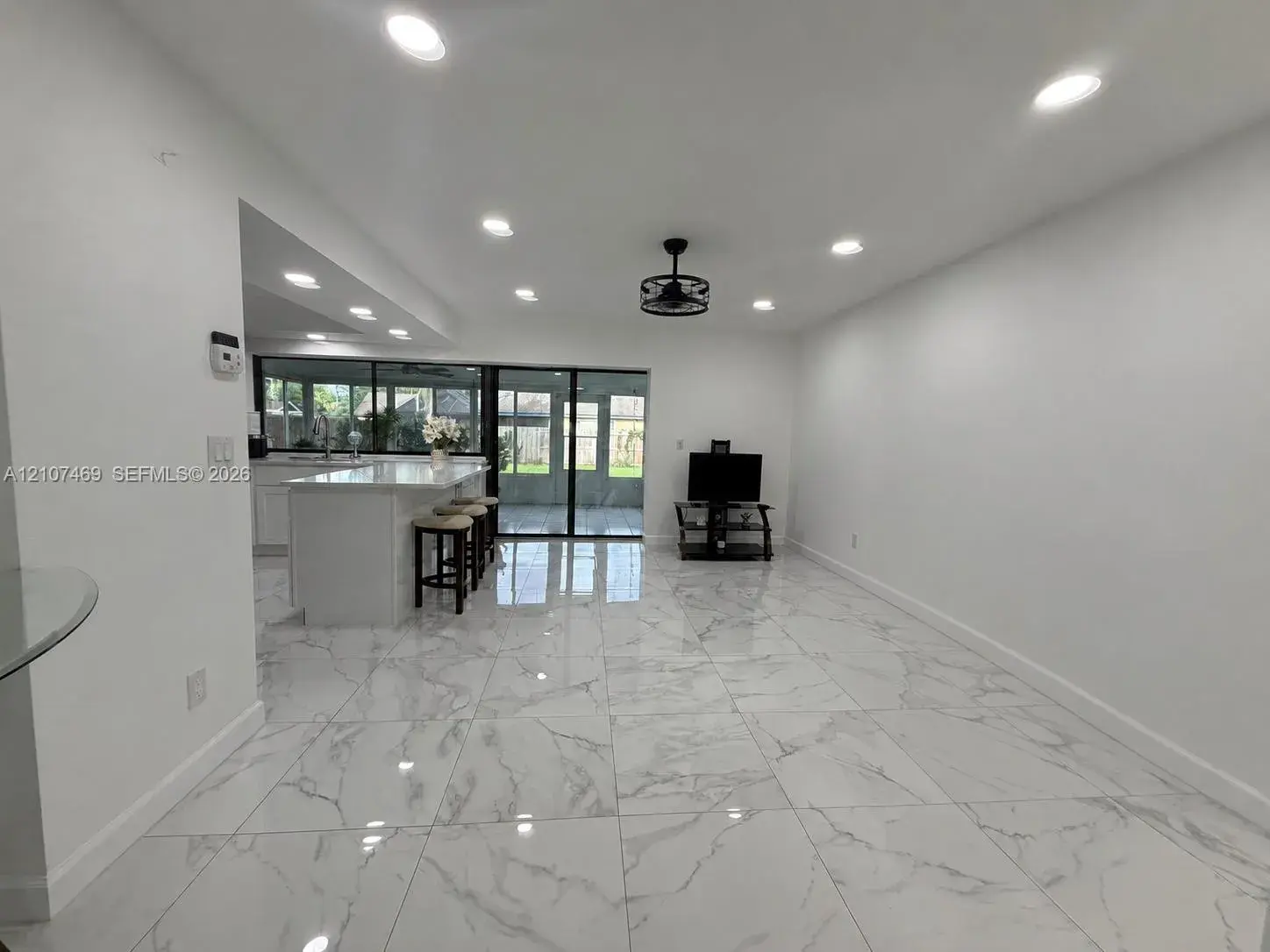 2204 CHEROKEE TRL, Brandon FL 33594