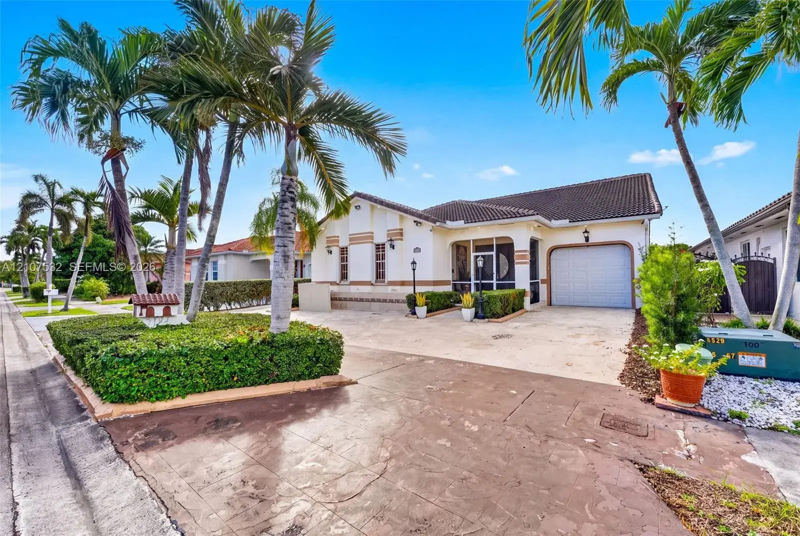 9124 NW 147th Ter, Miami Lakes FL 33018