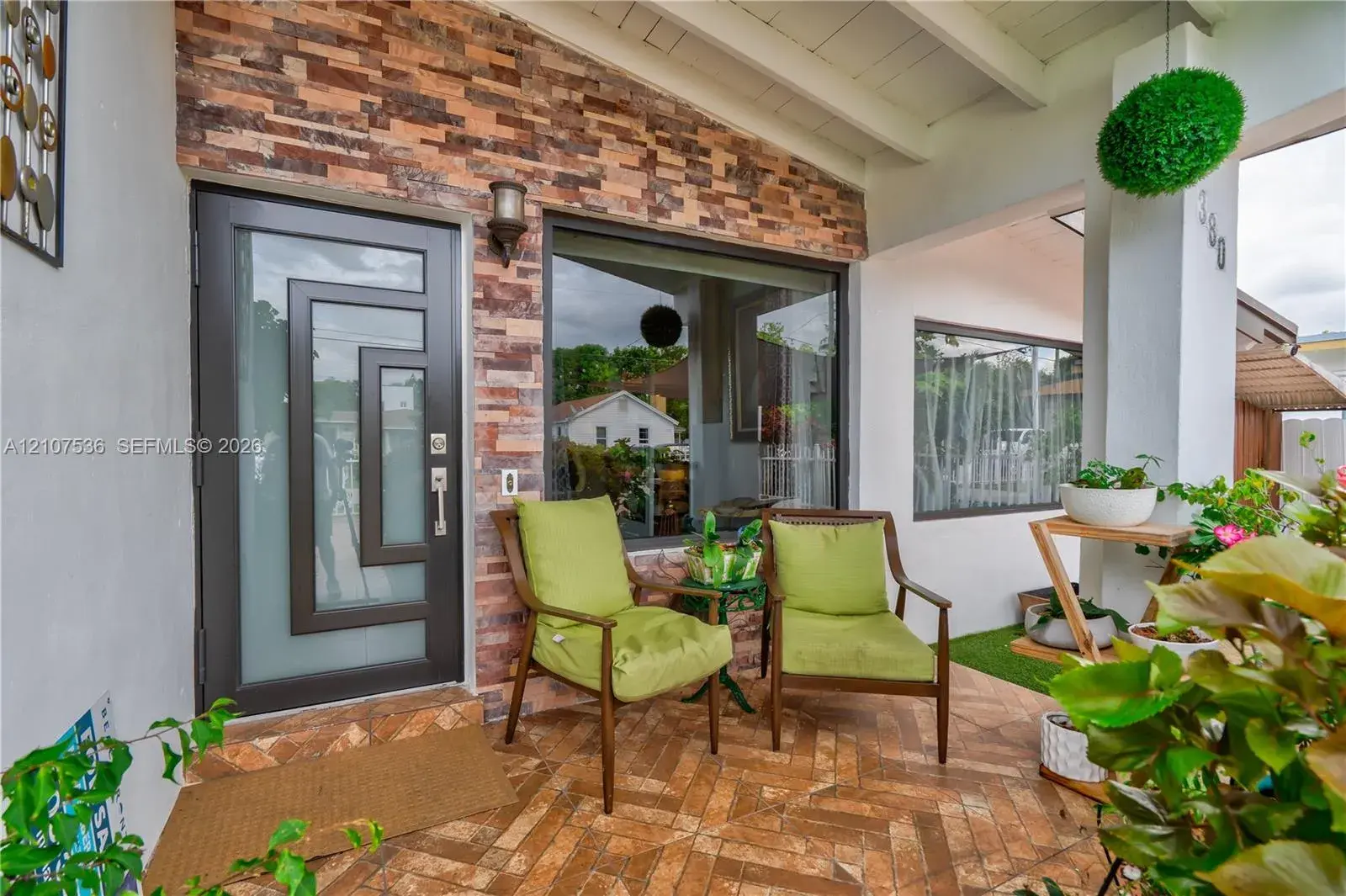 380 NE 173rd St, North Miami Beach FL 33162