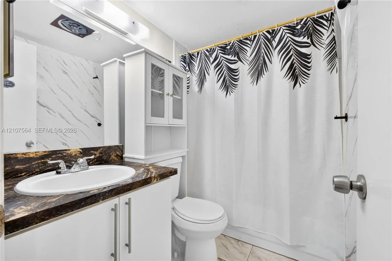 2185 White Pine Cir # B, Green Acres FL 33415
