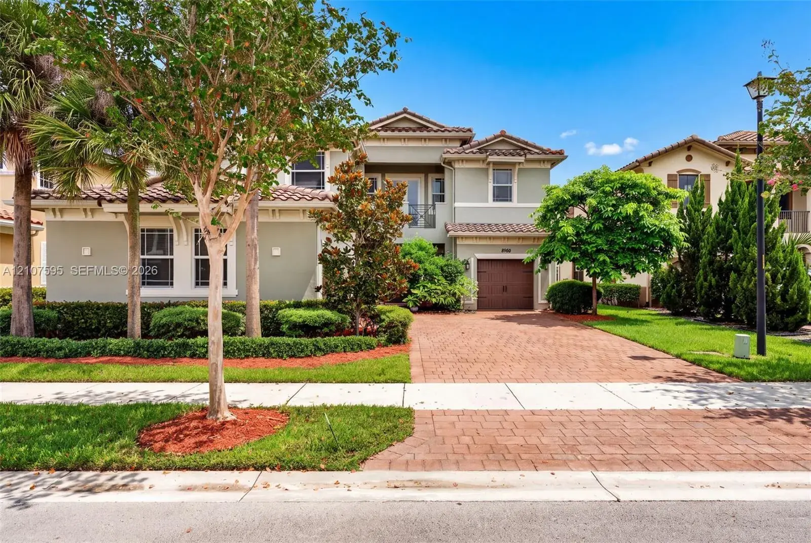 8960 Lakeview Pl, Parkland FL 33076
