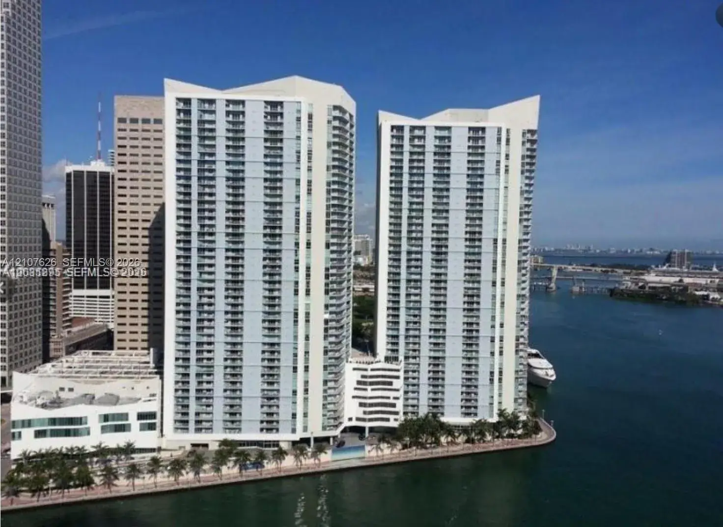 1 bedroom 1 bath Residential for sale at 325 S Biscayne Blvd # 1116, Miami FL 33131