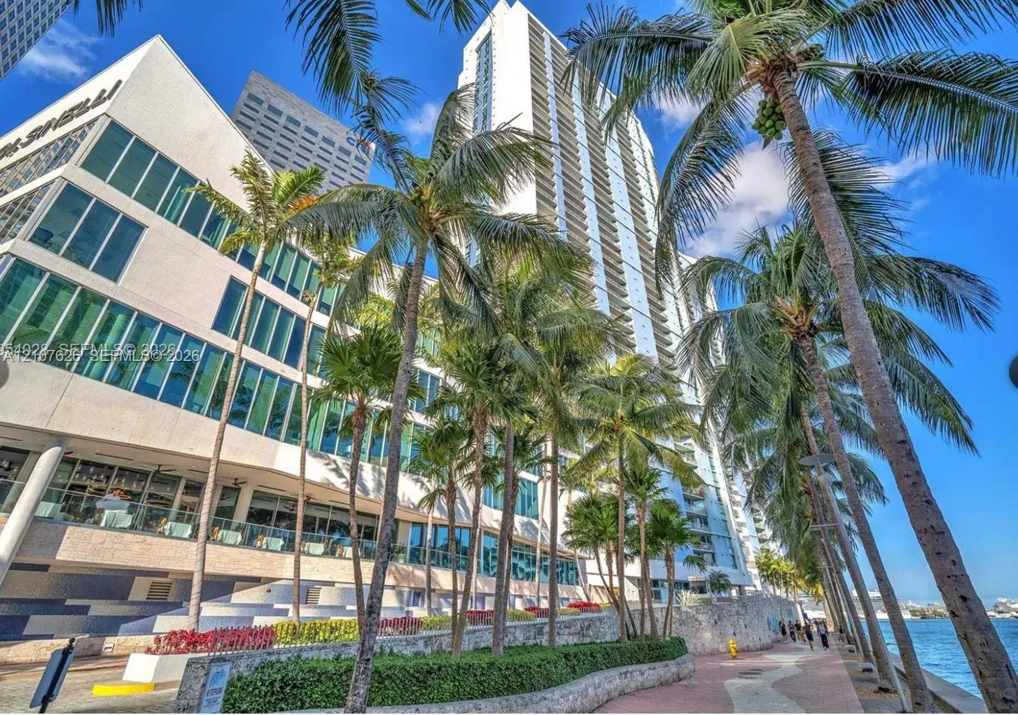 325 S Biscayne Blvd # 1116, Miami FL 33131