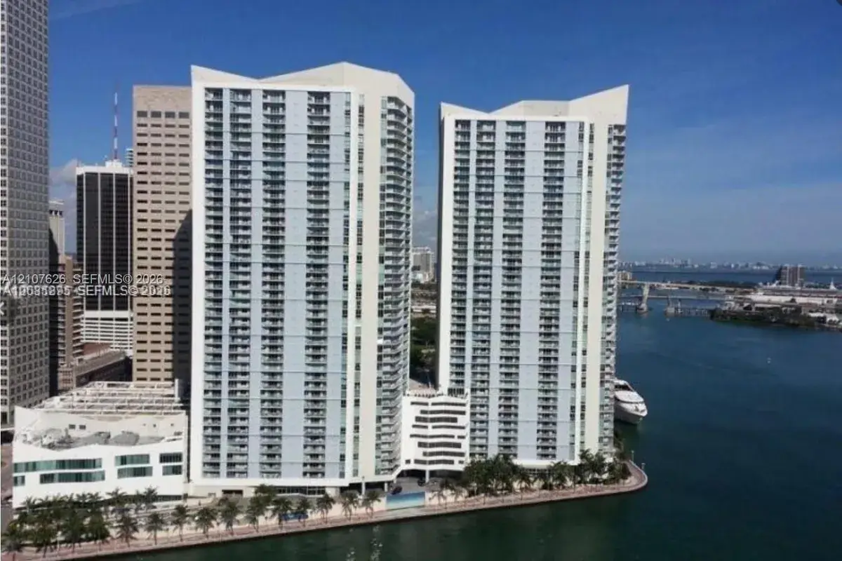325 S Biscayne Blvd # 1116, Miami FL 33131