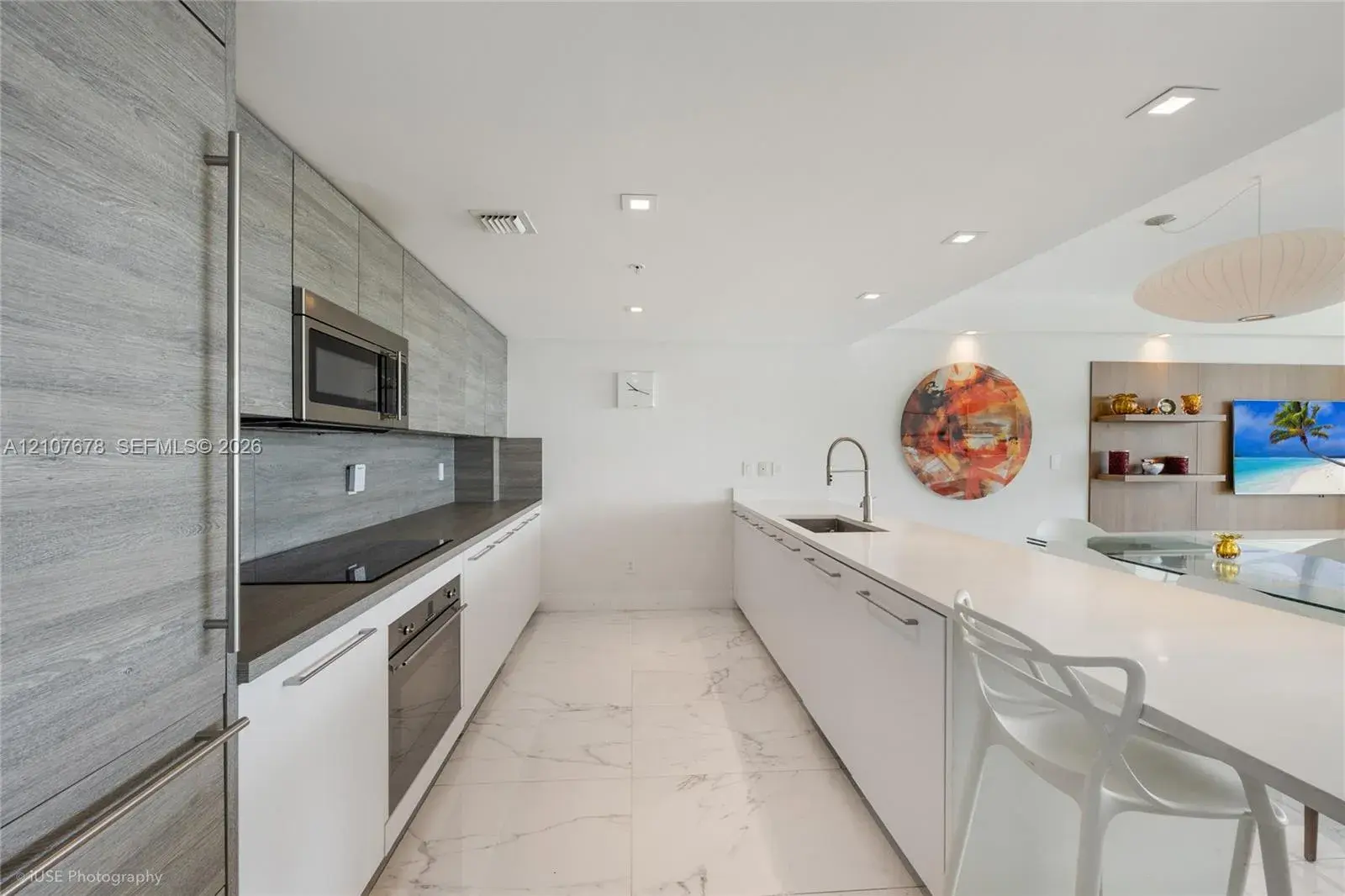 400 Sunny Isles Blvd # 704, Sunny Isles Beach FL 33160