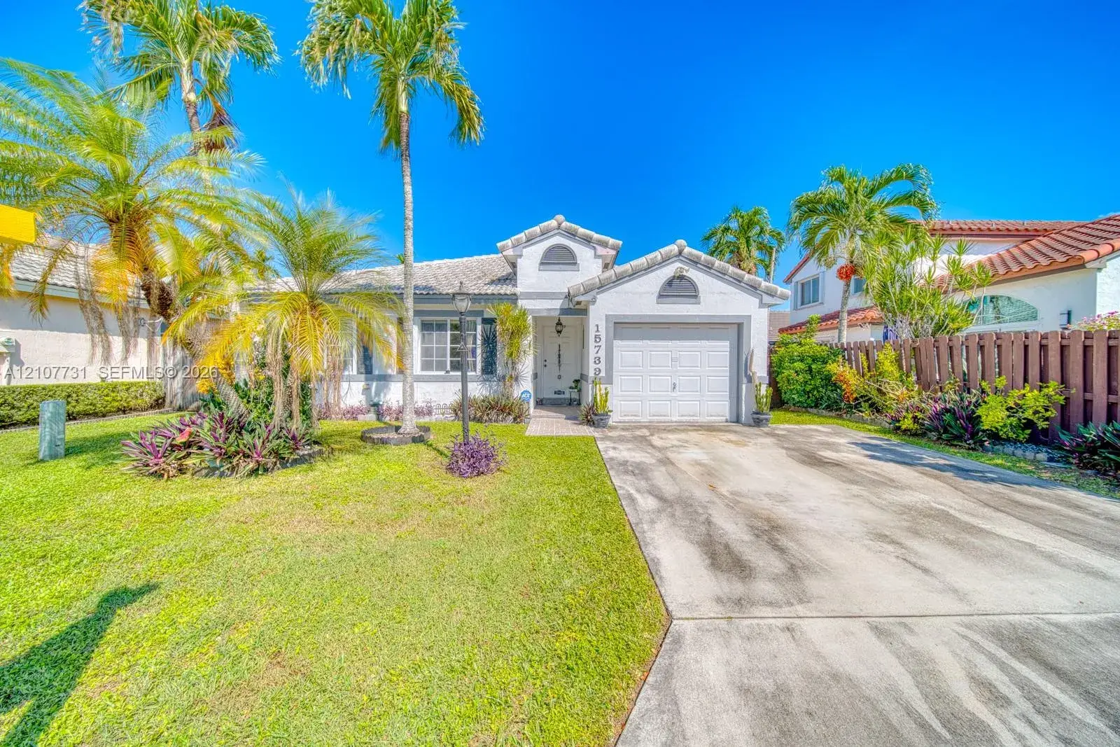 15739 SW 85th St, Miami FL 33193