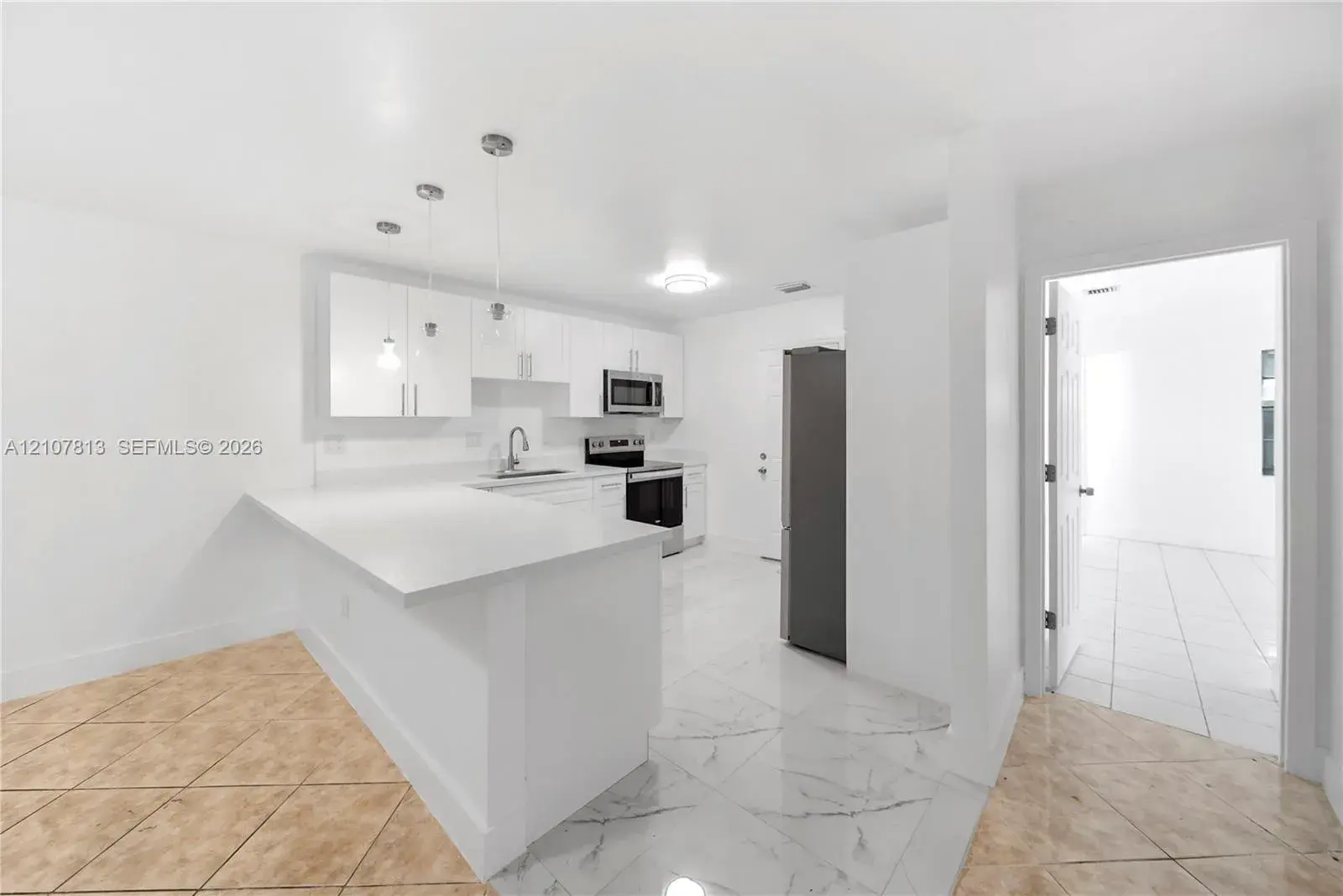 2461 NW 208th St, Miami Gardens FL 33056