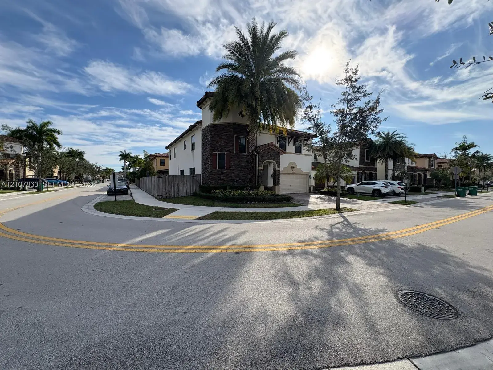 8925 NW 99th Ct, Doral FL 33178