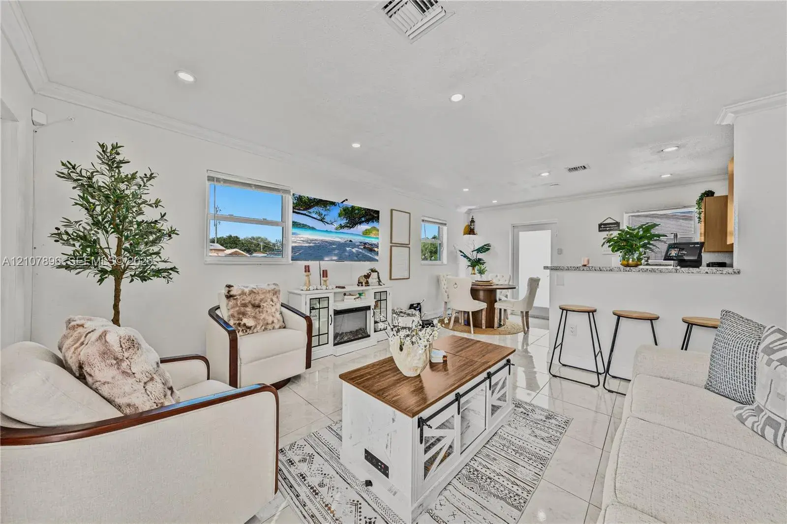 1331 N 69th Way, Hollywood FL 33024