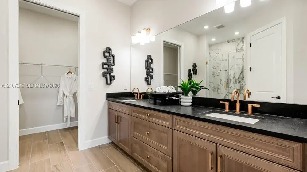 15352 Giardino Dr Unit 202, Naples FL 34114