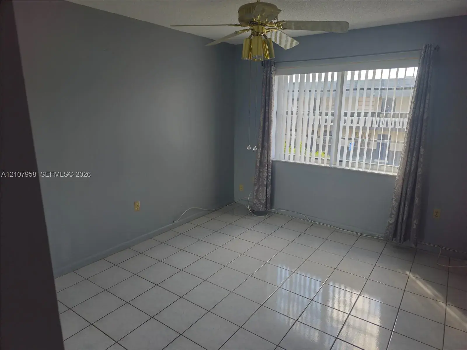 295 NW 72nd Ave # 214, Miami FL 33126
