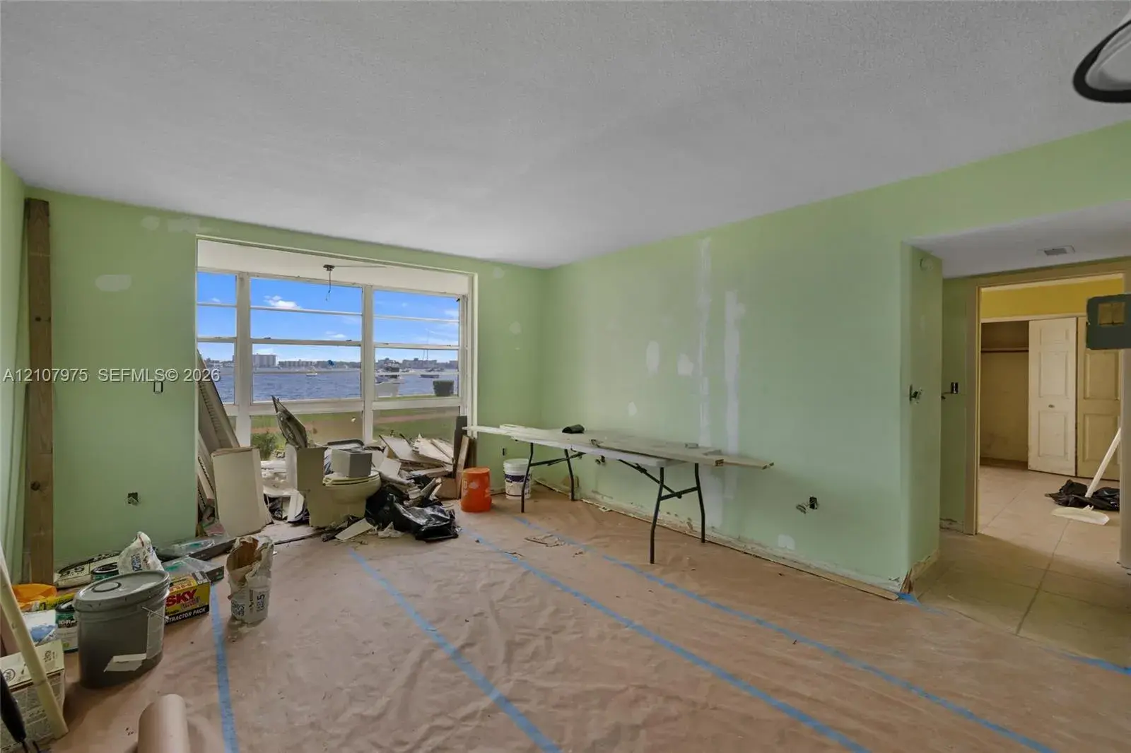 2910 Point East Dr # M108, Aventura FL 33160