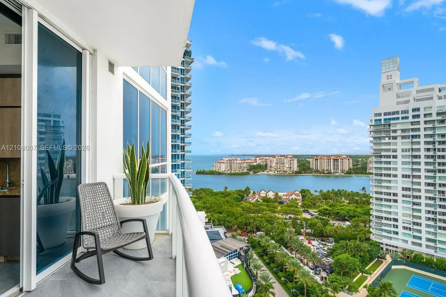 50 S Pointe Dr # 1805, Miami Beach FL 33139