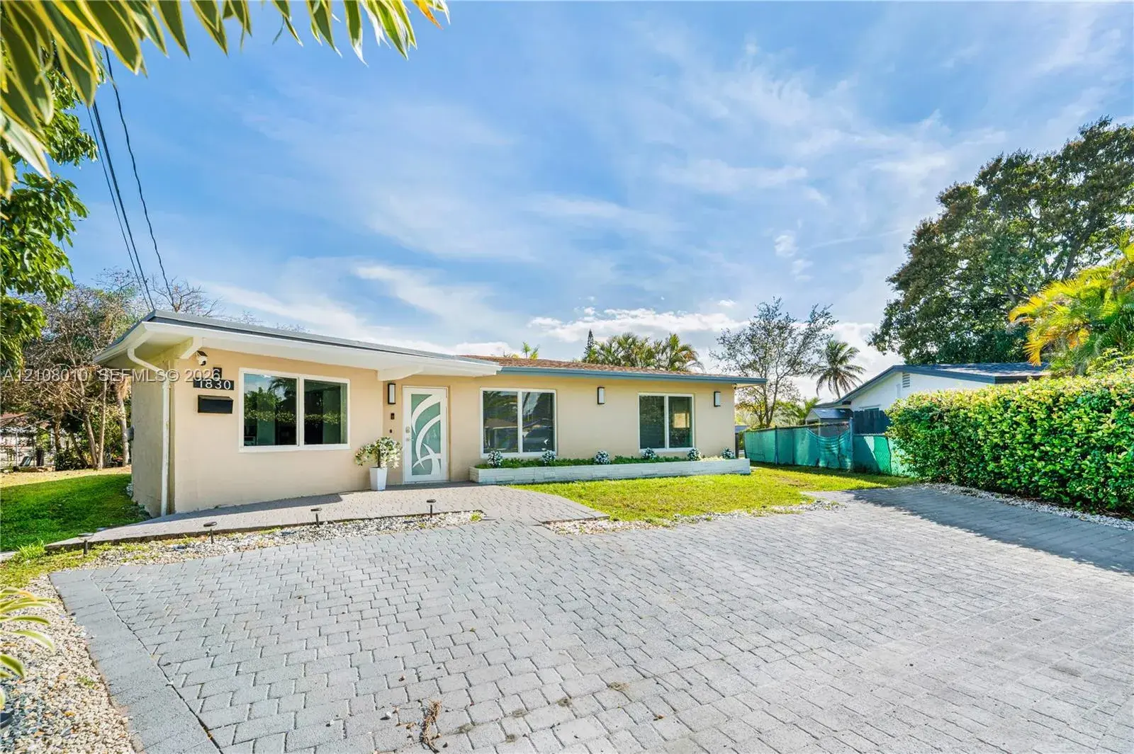 1830 NW 32nd St, Oakland Park FL 33309