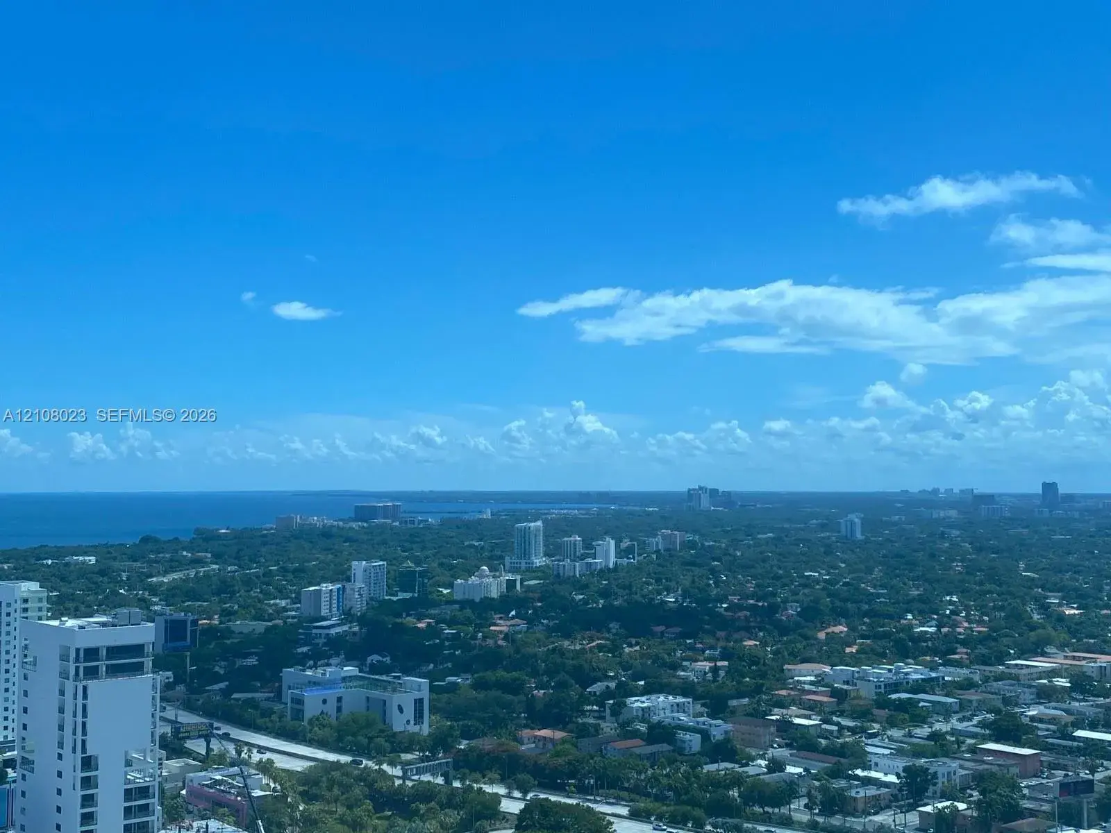 185 SW 7th St # 3708, Miami FL 33130