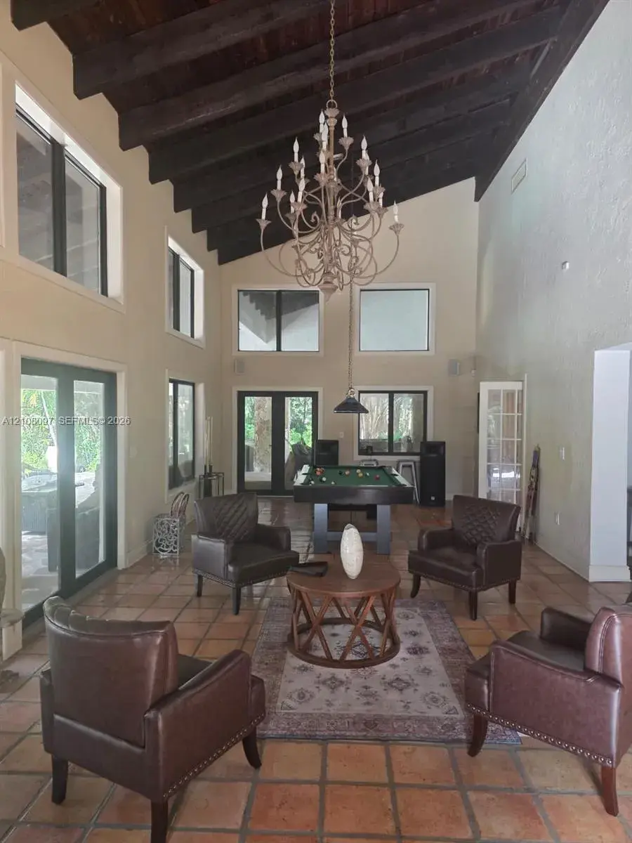 9990 SW 90th Ave, Miami FL 33176
