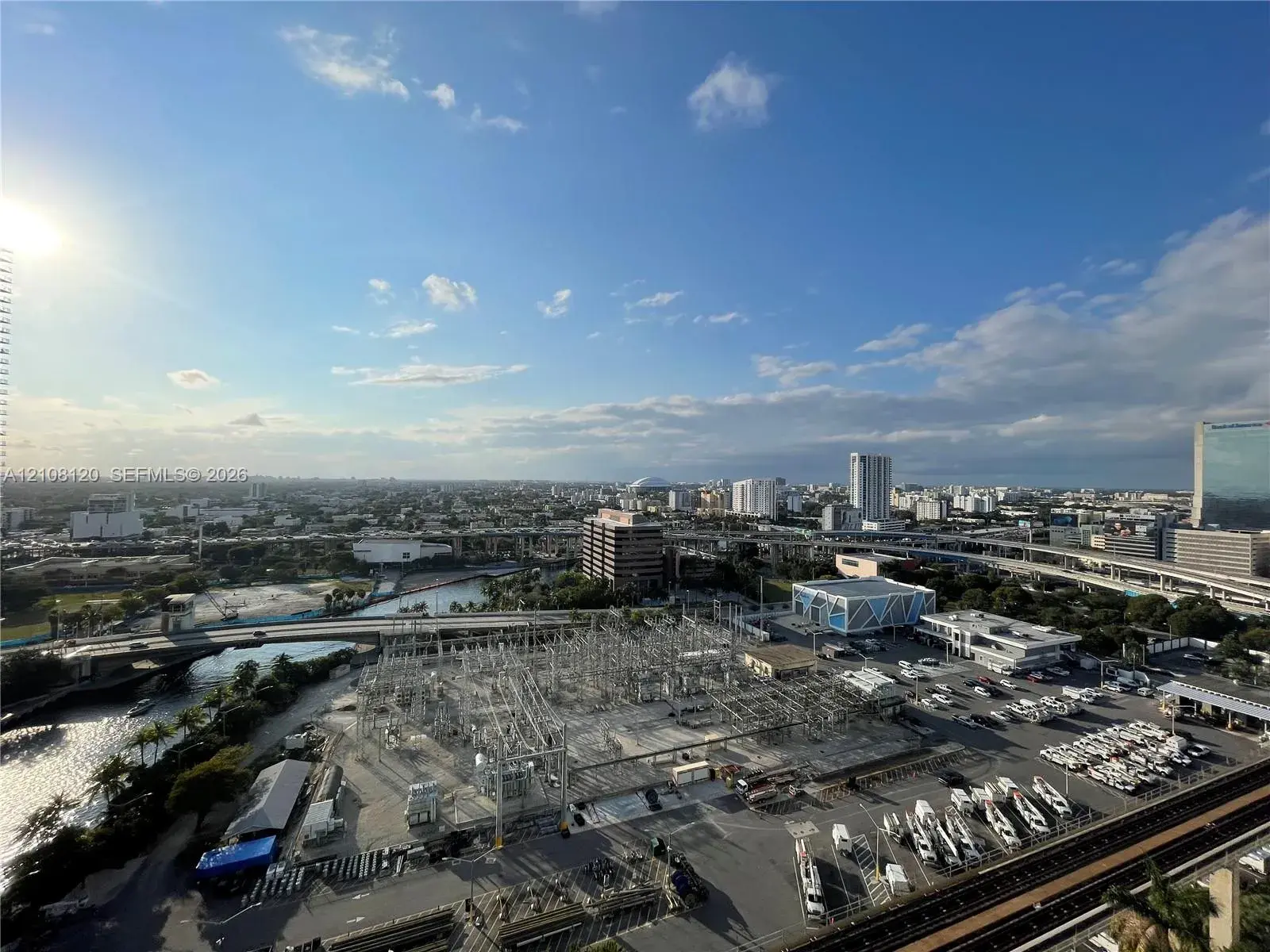 92 SW 3rd St # 2307, Miami FL 33130