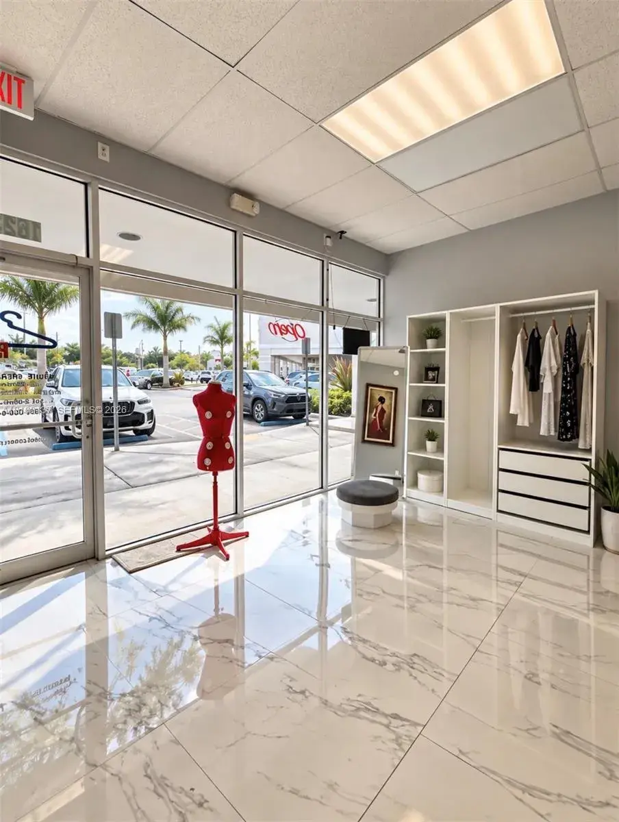 16205 SW 88th St, Miami FL 33196