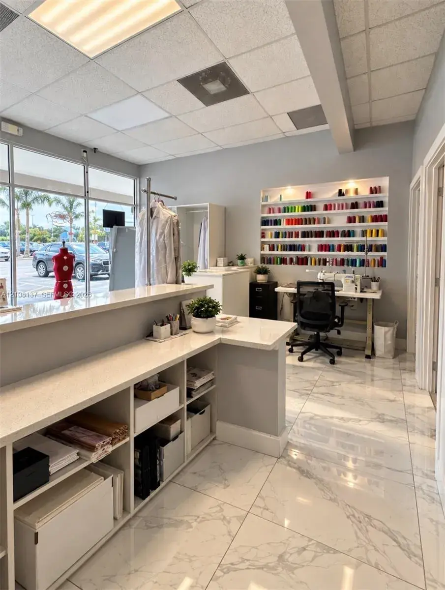 16205 SW 88th St, Miami FL 33196