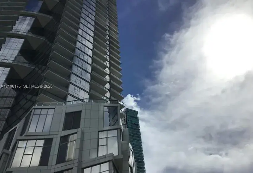 851 NE 1st Ave # 4008, Miami FL 33132
