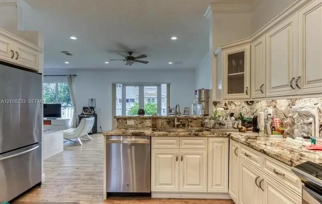 5333 SW 34th Ave, Hollywood FL 33312