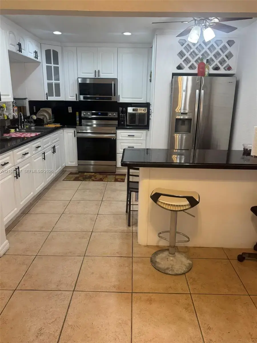 5350 NW 183rd St, Miami Gardens FL 33055