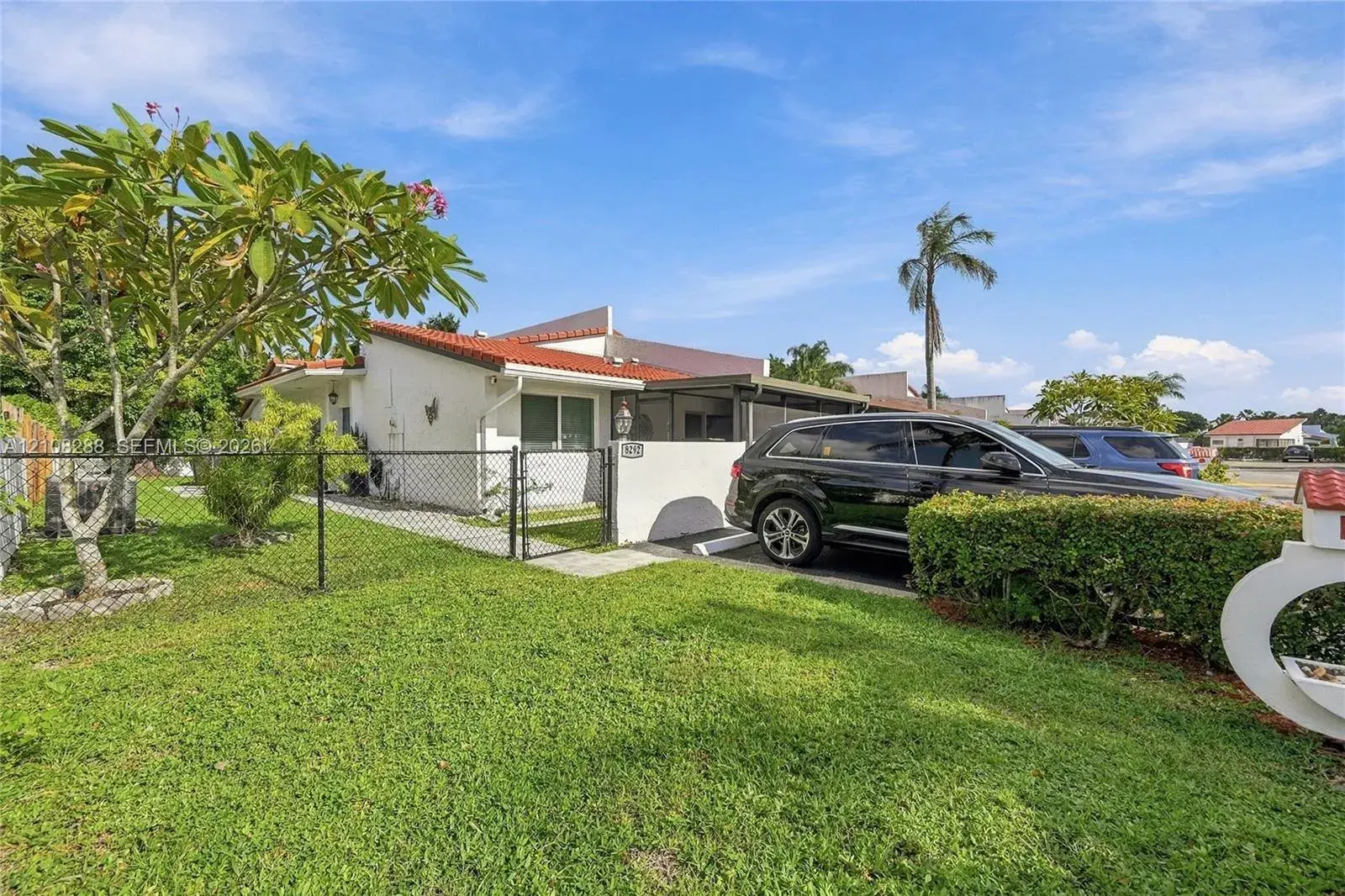 8292 NW 36th St, Sunrise FL 33351