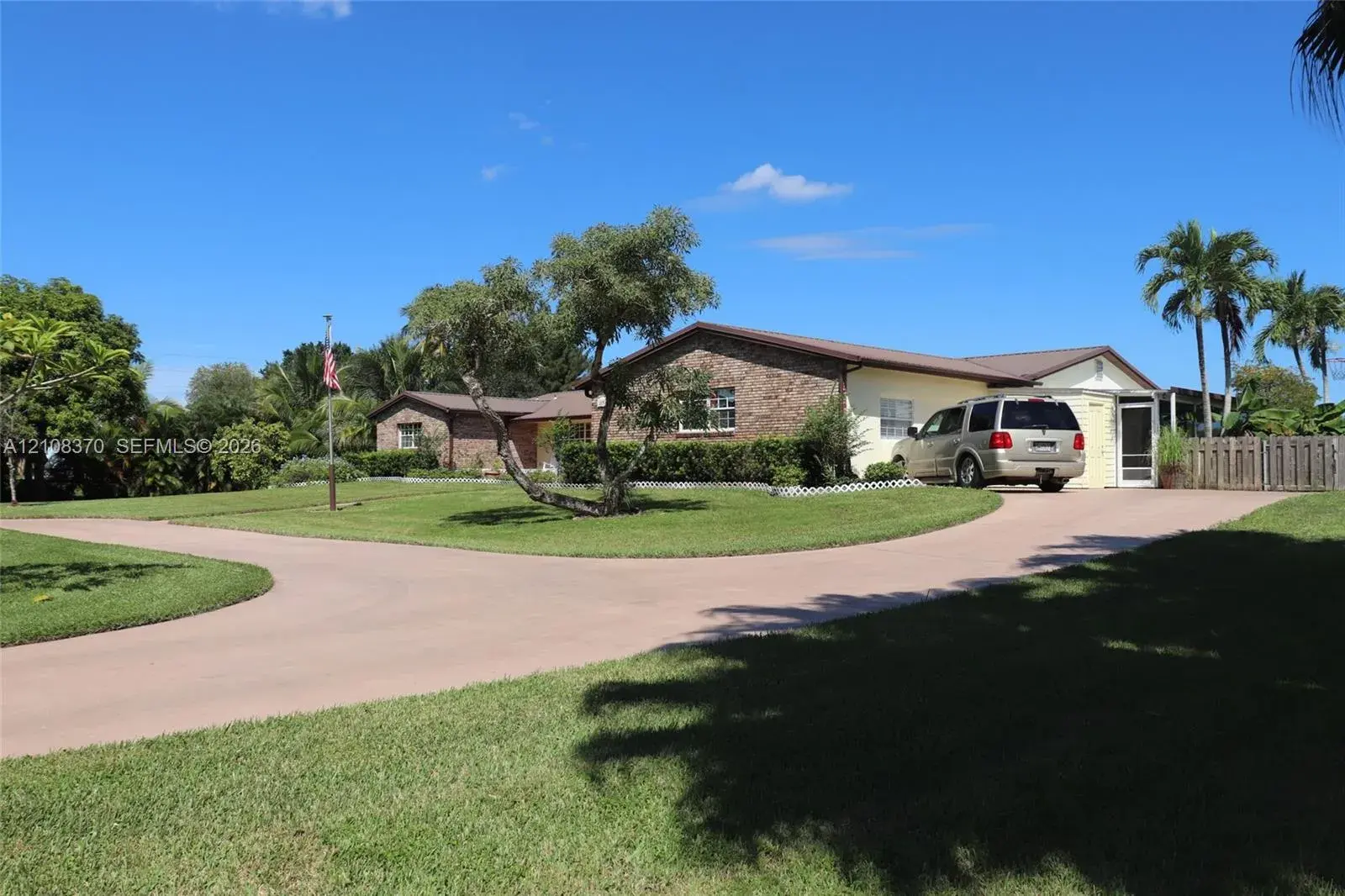 18901 SW 63rd St, Southwest Ranches FL 33332