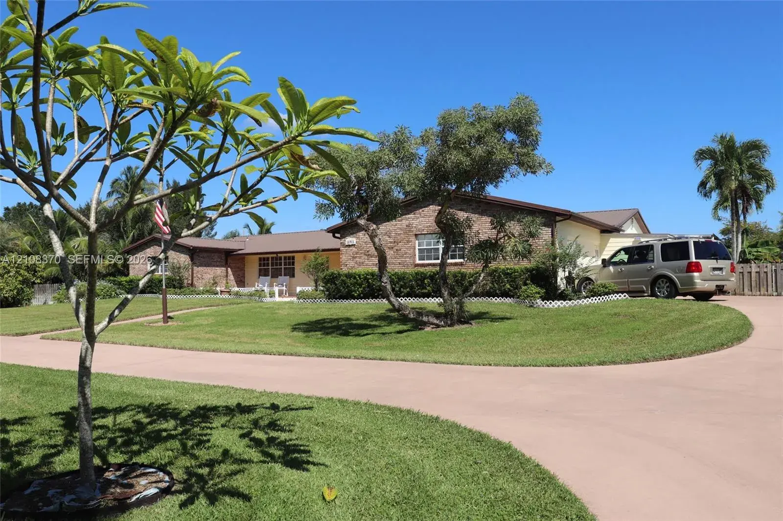 18901 SW 63rd St, Southwest Ranches FL 33332