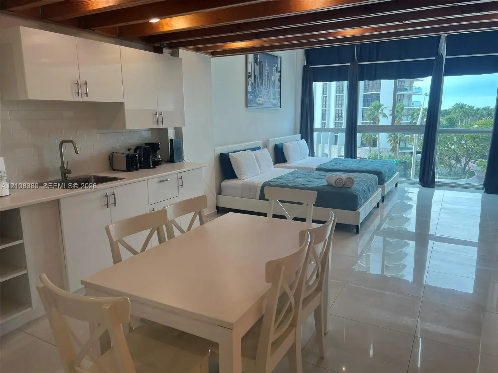 5445 Collins Ave, Miami Beach FL 33140