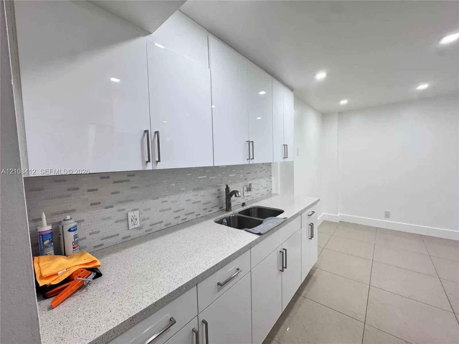 4200 Hillcrest Dr # 604, Hollywood FL 33021