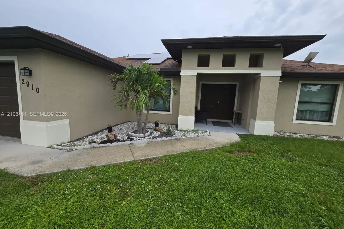 2901 31st w, Lehigh Acres FL 33971