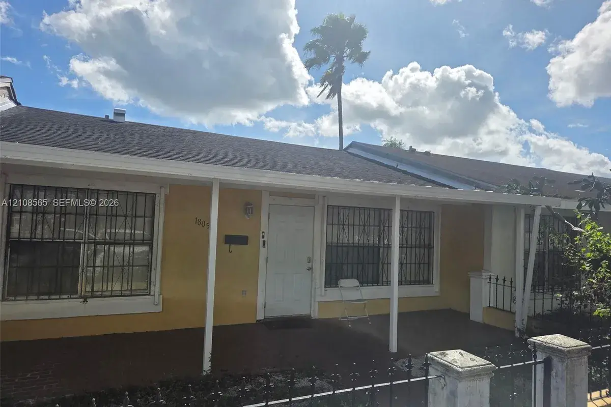 18051 NW 41st Pl, Miami Gardens FL 33055