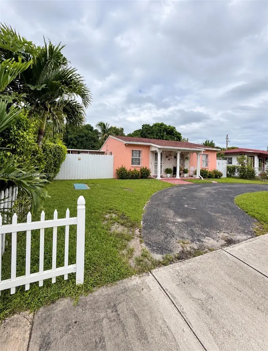 971 NE 156th Ter, North Miami Beach FL 33162