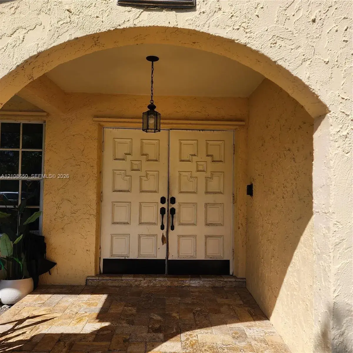 19810 SW 83rd Ave, Cutler Bay FL 33189