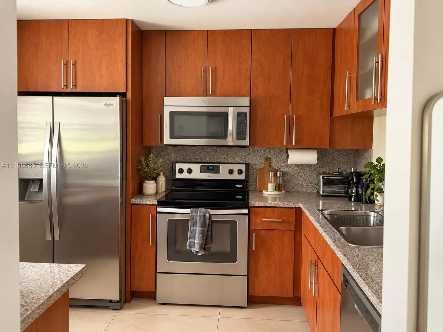 15813 W Waterside Cir # 202, Sunrise FL 33326