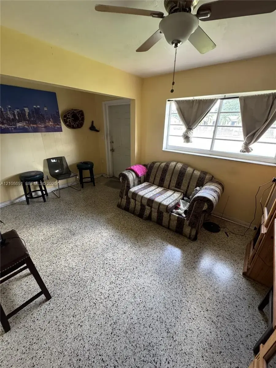17210 NW 47th Ave, Miami Gardens FL 33055