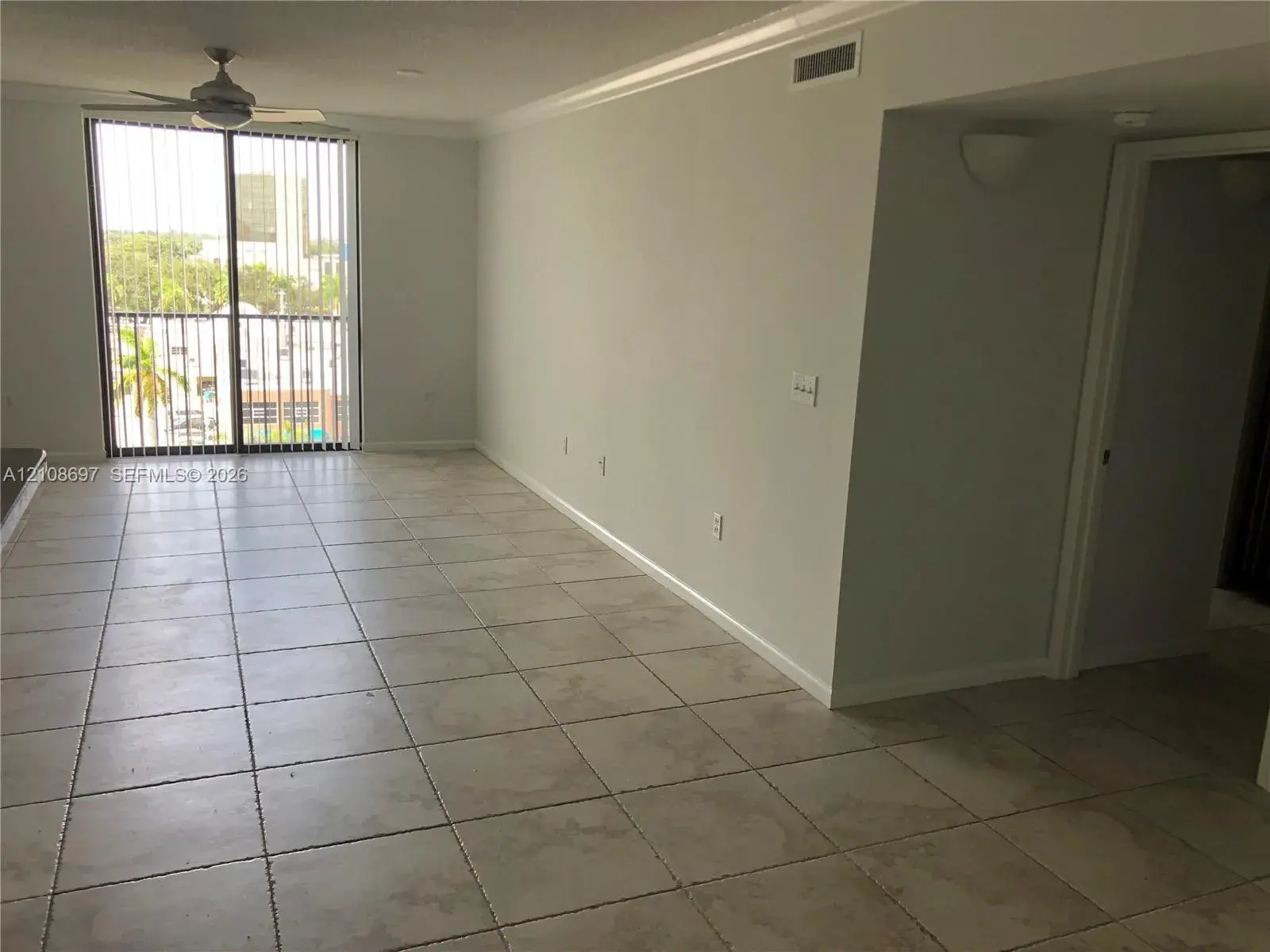 1919 Van Buren St # 714A, Hollywood FL 33020