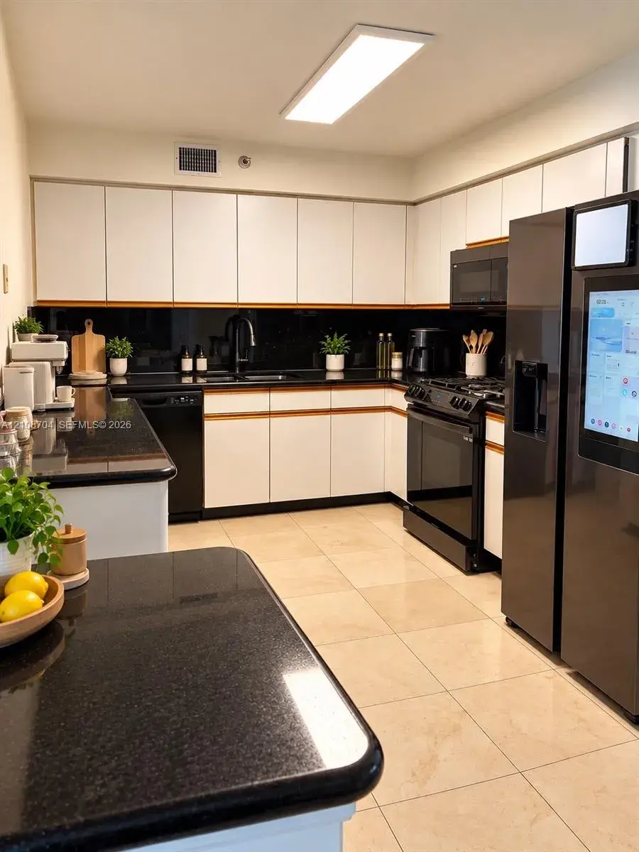 3530 Mystic Pointe Dr # 1911, Aventura FL 33180