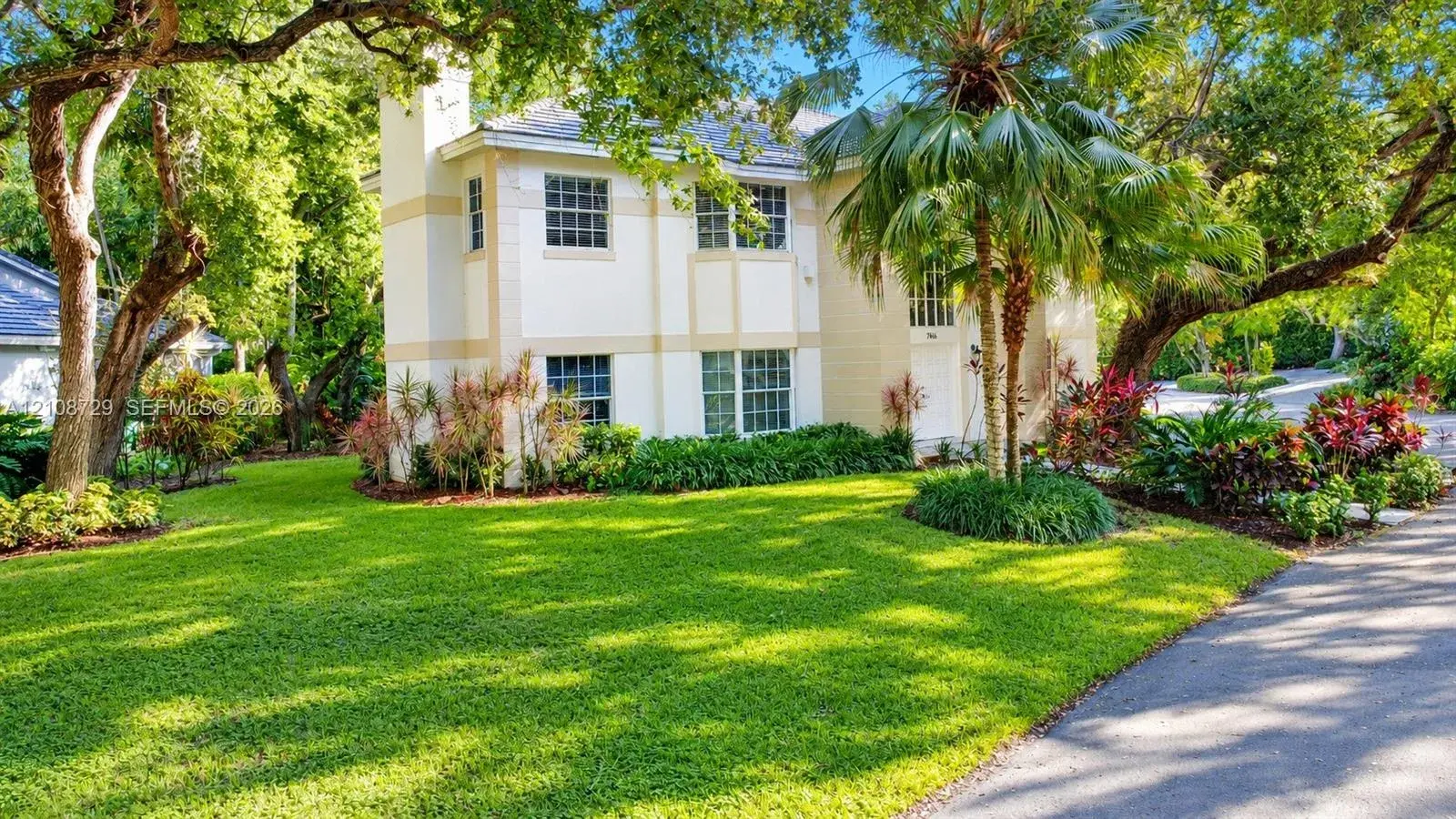 7246 SW 146th St Cir, Palmetto Bay FL 33158