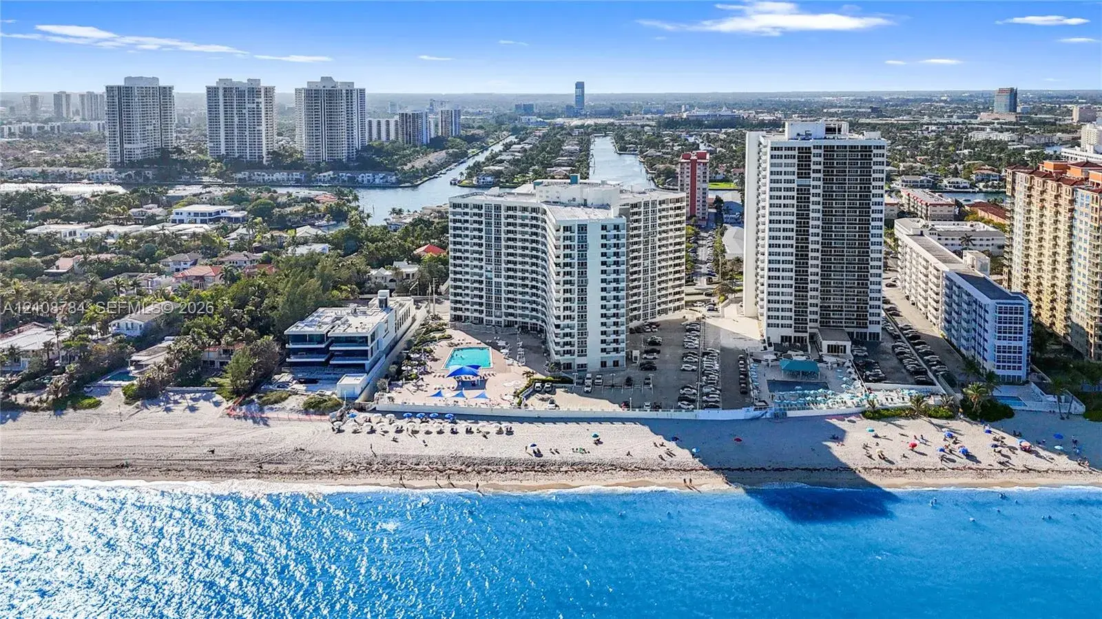 3180 S Ocean Dr # 520, Hallandale Beach FL 33009