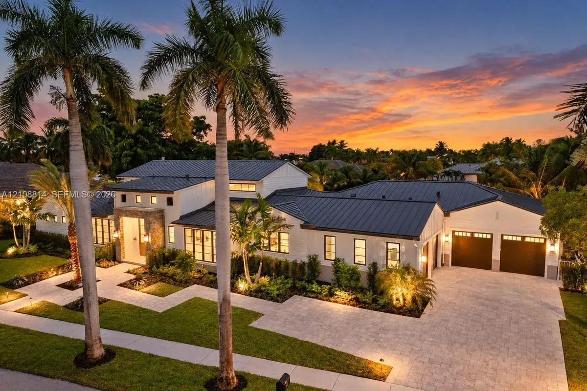 801 NE Orchid Bay Dr, Boca Raton FL 33487