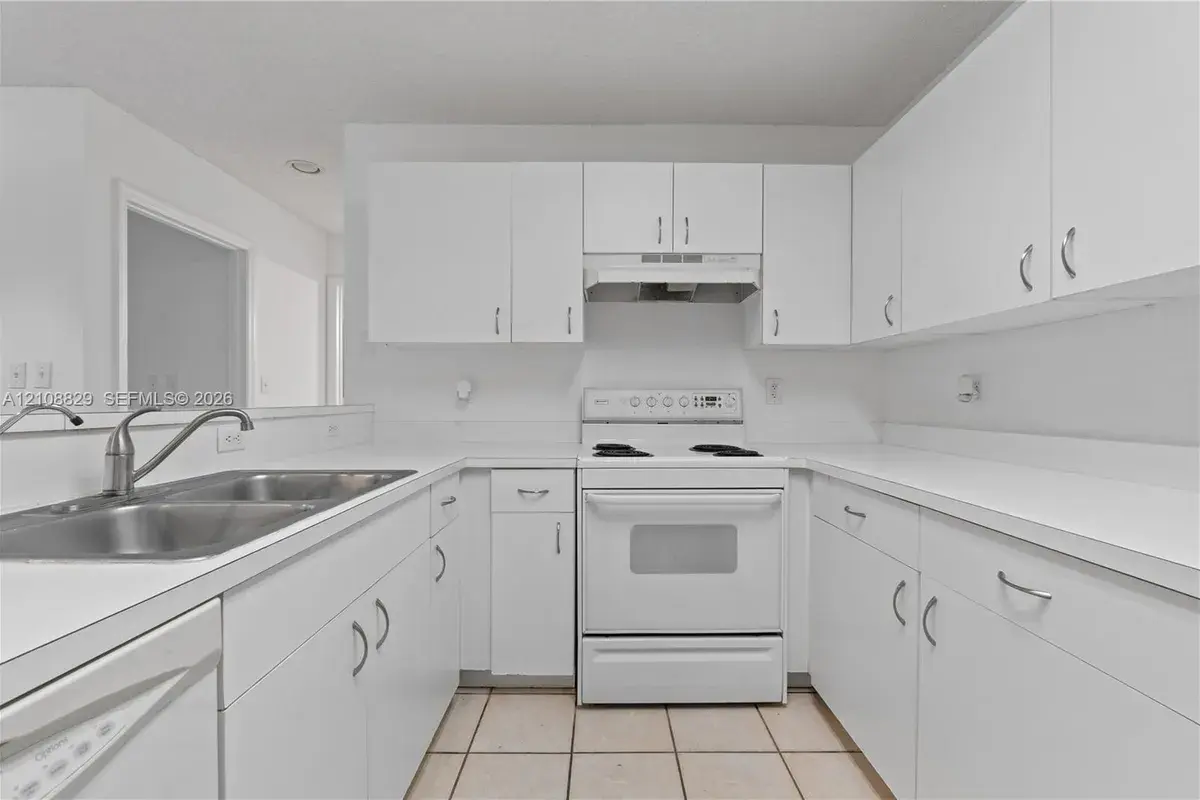 10111 W Atlantic Blvd # C3, Coral Springs FL 33071